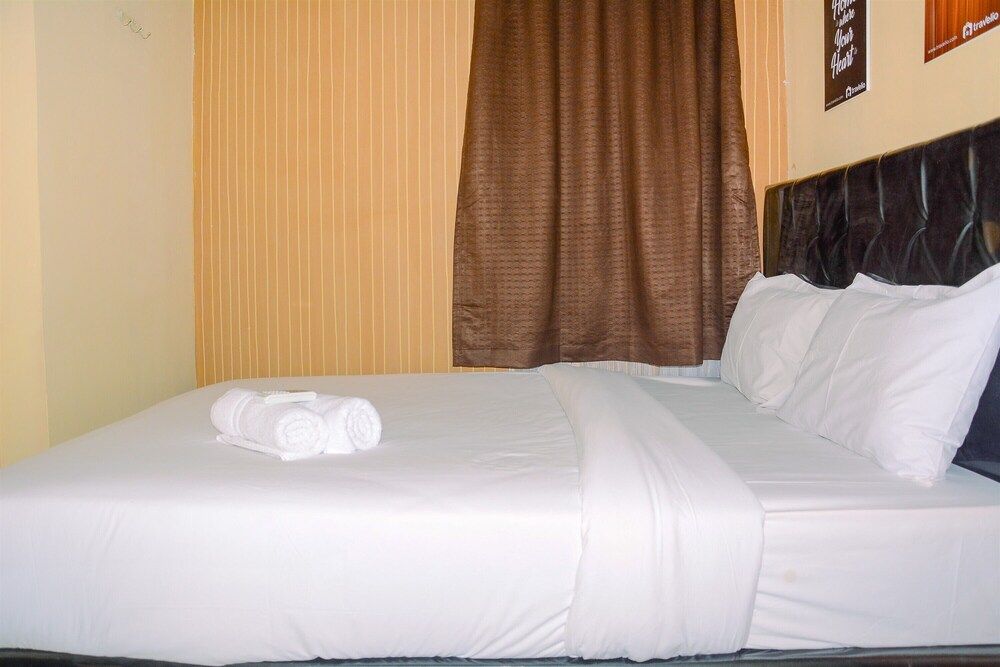 undefined Pool View 2BR Apartment at Casablanca East Residences 6