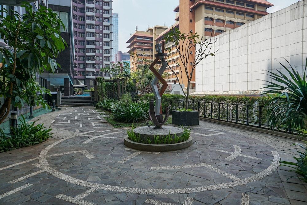 undefined Best Price Studio Apartment at Tamansari Semanggi