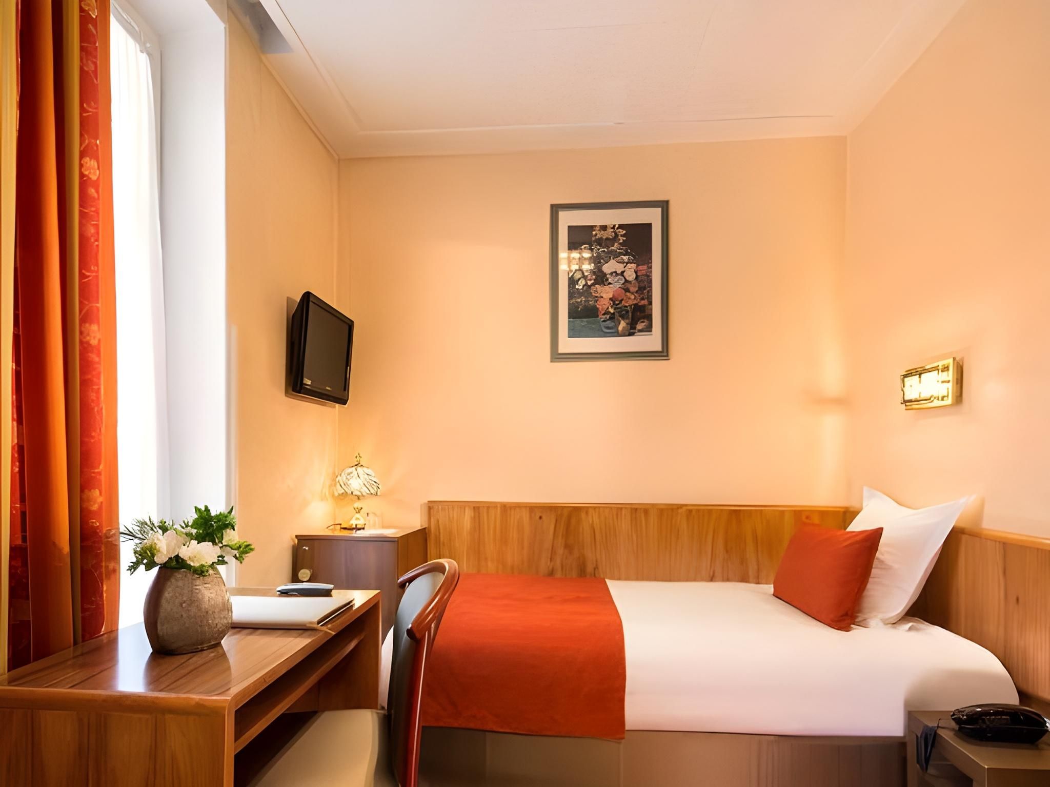 undefined Hôtel Terminus Lyon 8