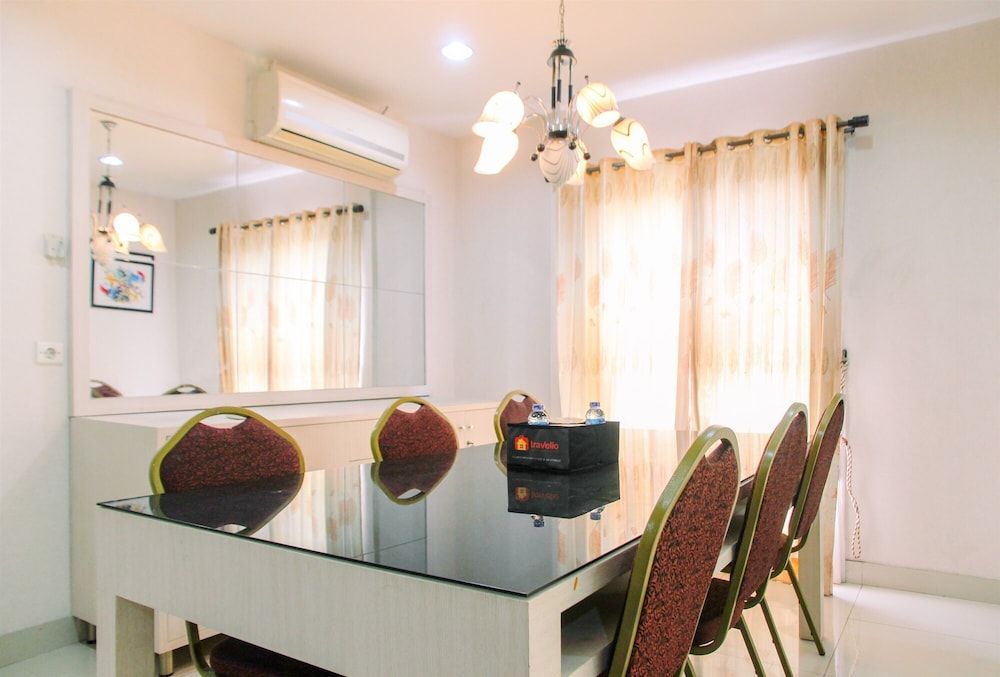 undefined Beautifully Spacious 3BR at Sunter Park View Apartment 9