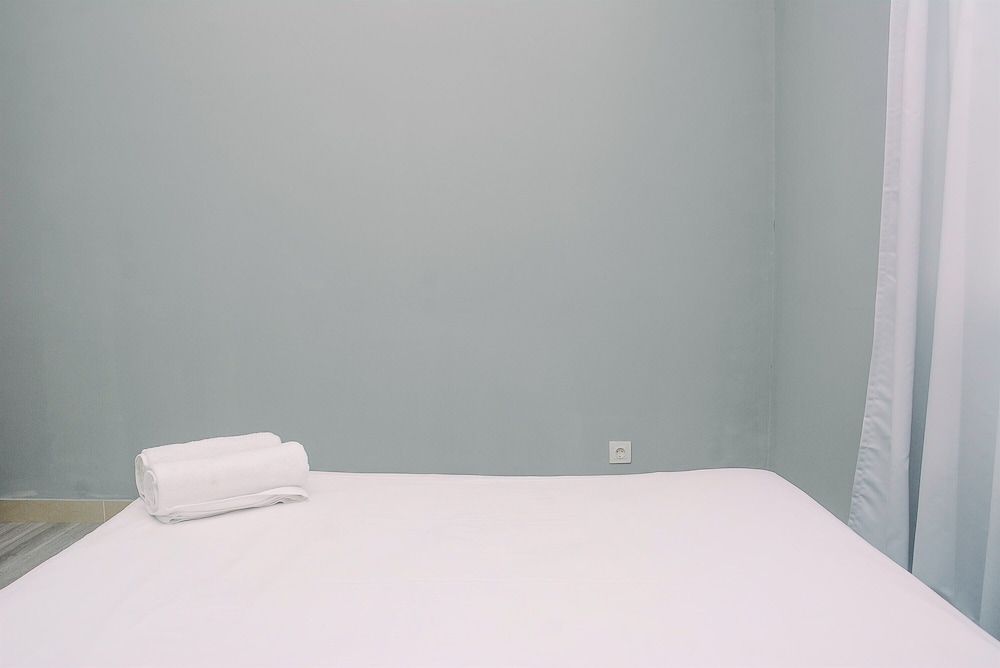 undefined Beautiful and Comfy 2BR Apartment at Royal Olive Residence 6