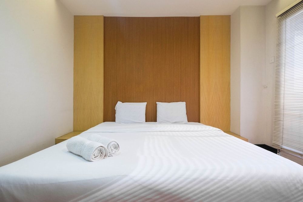 undefined Spacious and Cozy 3BR Poins Square Apartment 5