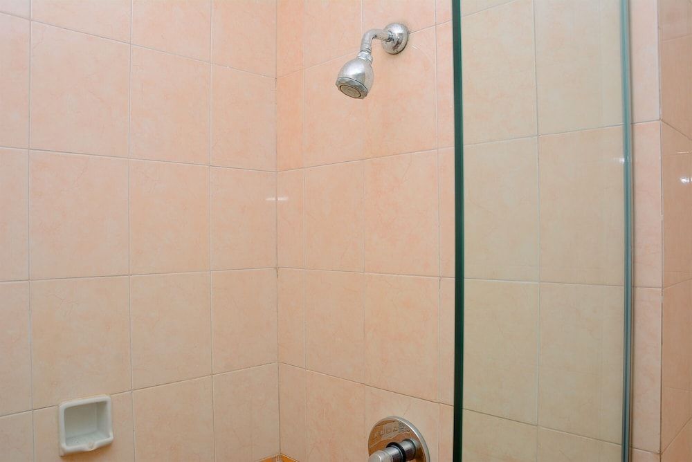 Simple Living 2BR Apartment City Home near MOI Kelapa Gading Apartment, Non Smoking, Kitchenette 8