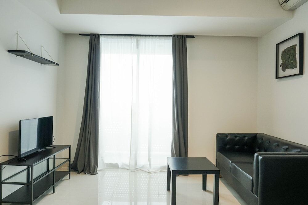 undefined Elegant Studio at West Vista Apartment with City View 10