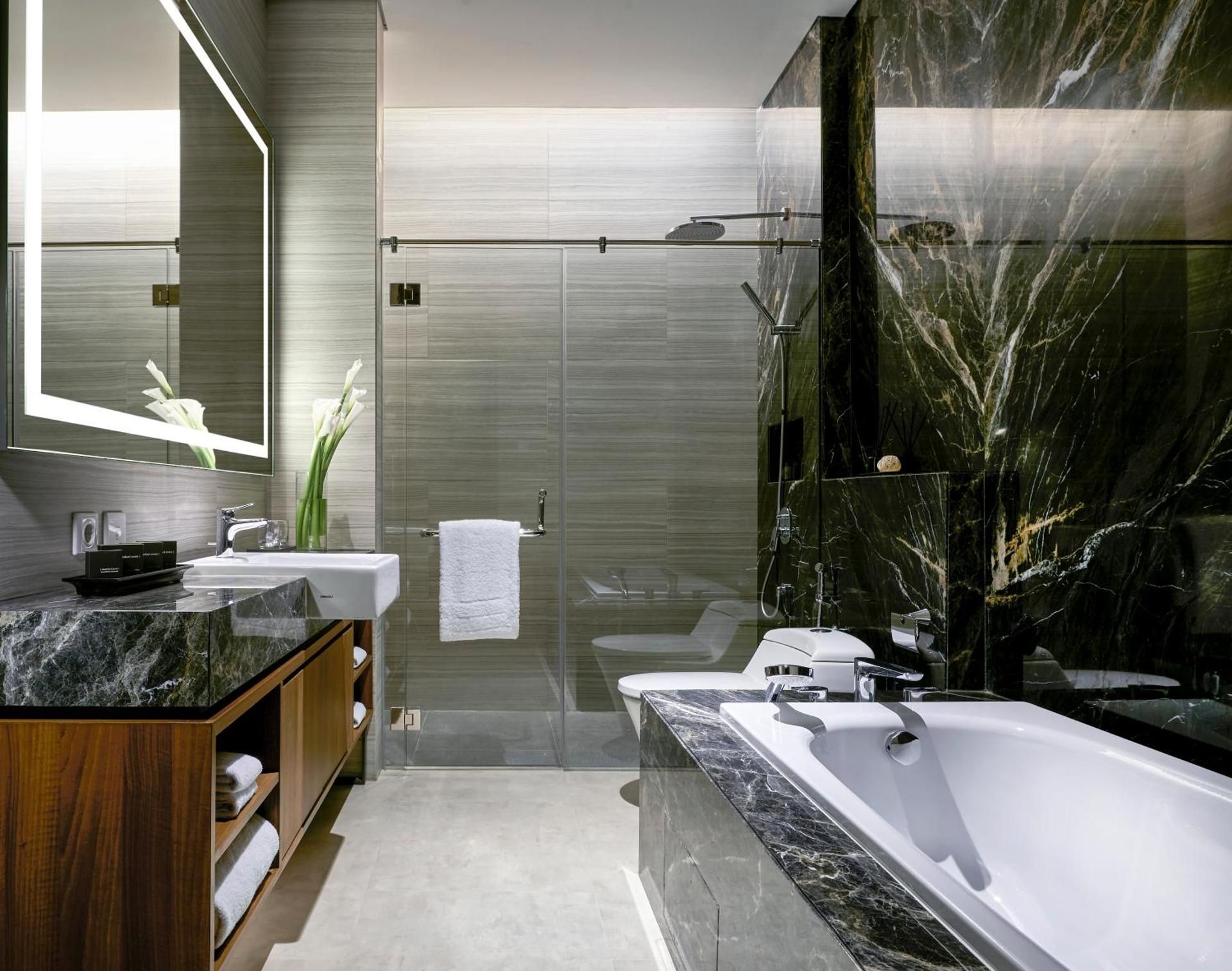 undefined Oakwood Premier Cozmo Jakarta 7