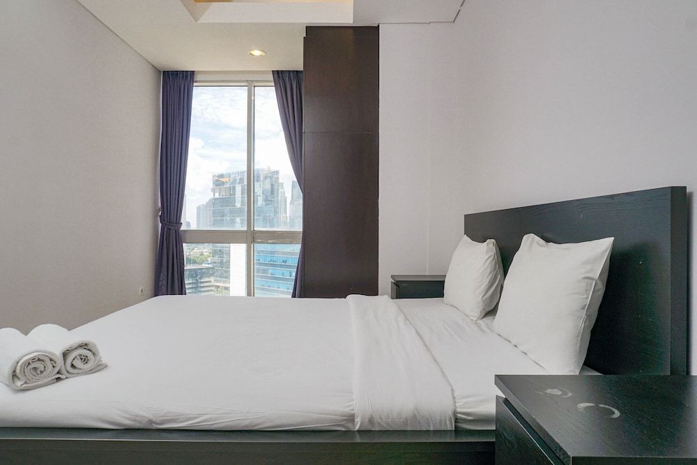 undefined Modern and Stylish 2BR at The Empyreal Apartment 9