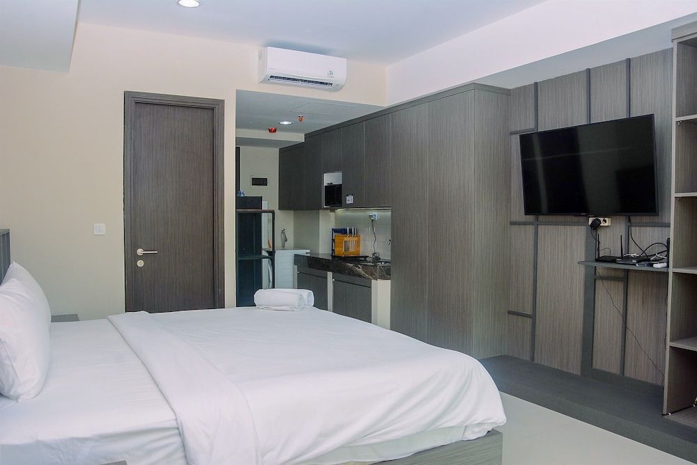 undefined Cozy Studio Room at Nine Residence Apartment 5