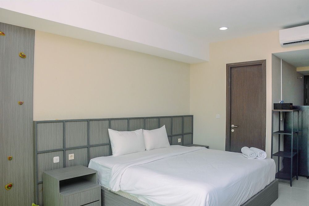 undefined Cozy Studio Room at Nine Residence Apartment