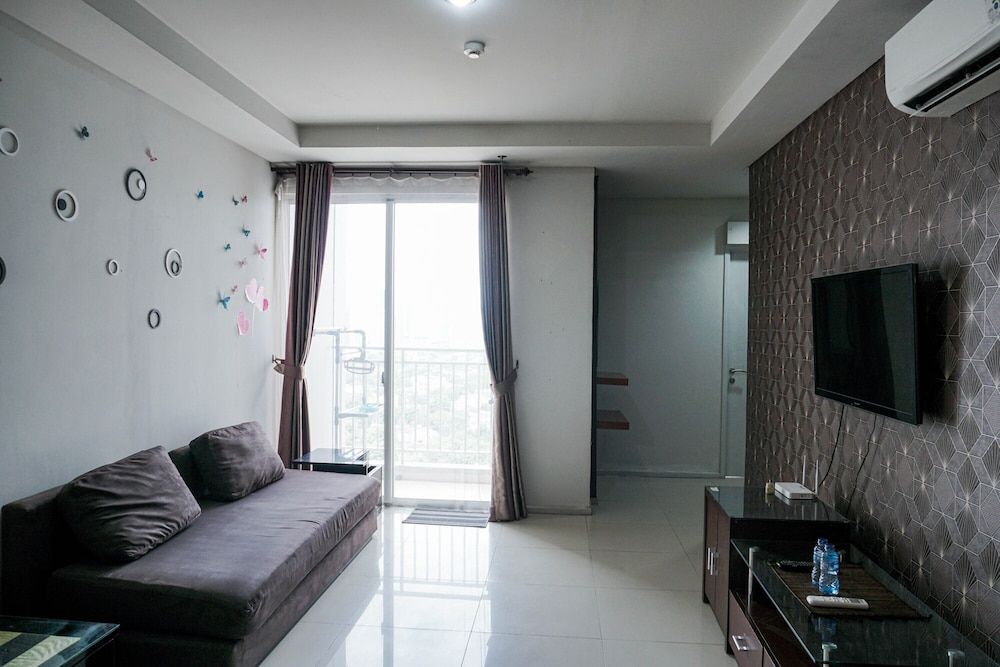 undefined Elegant 2BR Apartment with Working Room The Lavande Residences 5
