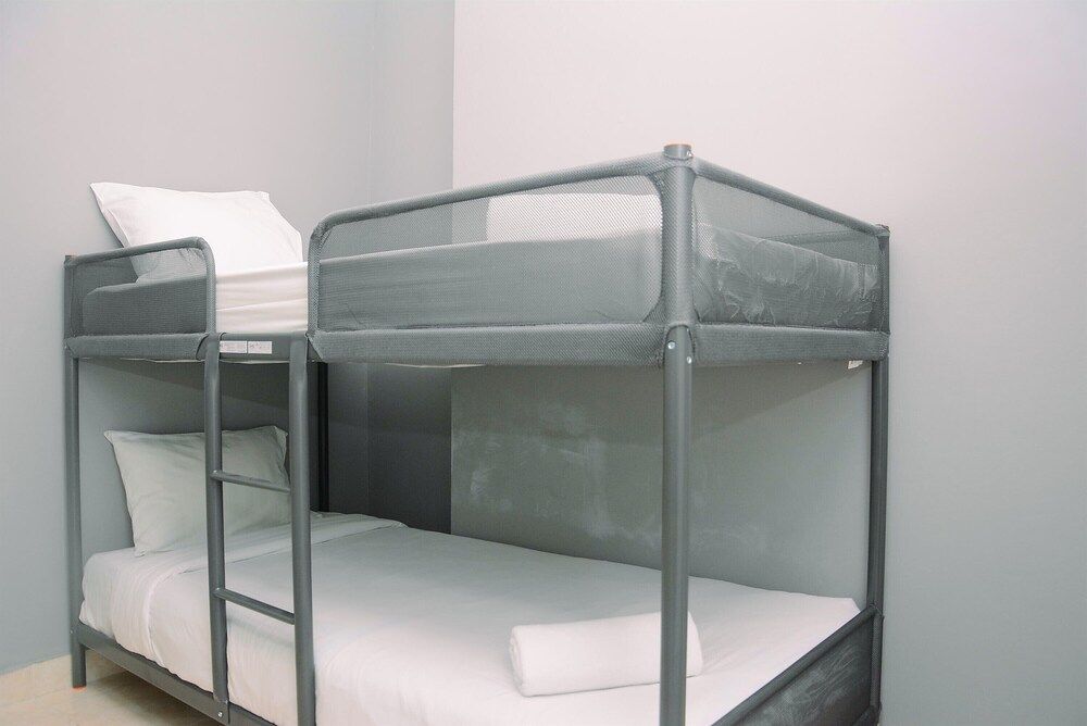 undefined New Furnished 2BR at City Home MOI Apartment 9