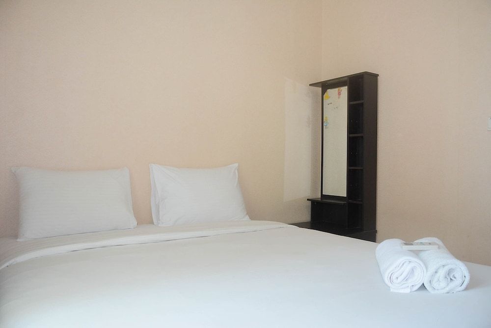 undefined Simple and Comfortable 2BR at City Home MOI Apartment 5