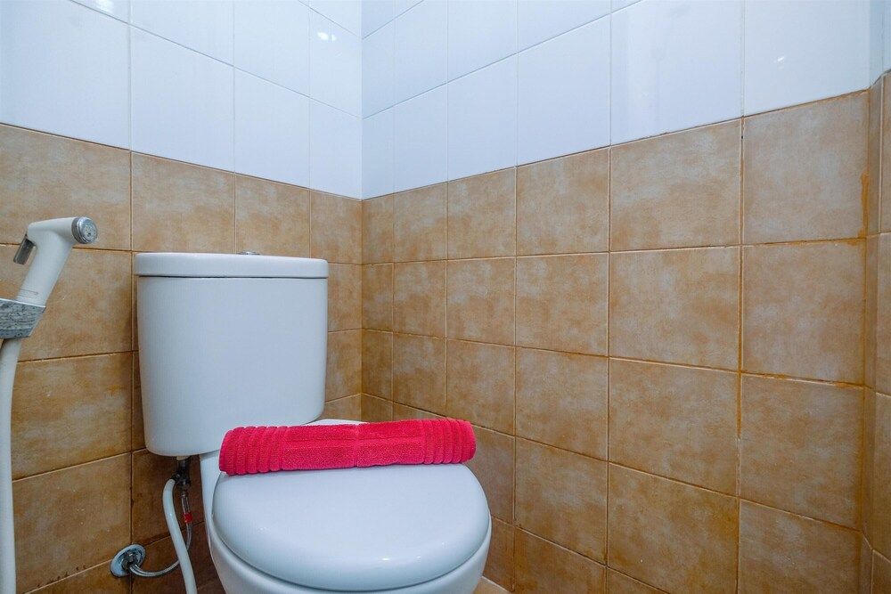 Comfort 1BR with Study Room Green Pramuka Apartment Apartment, Non Smoking, Kitchenette 13