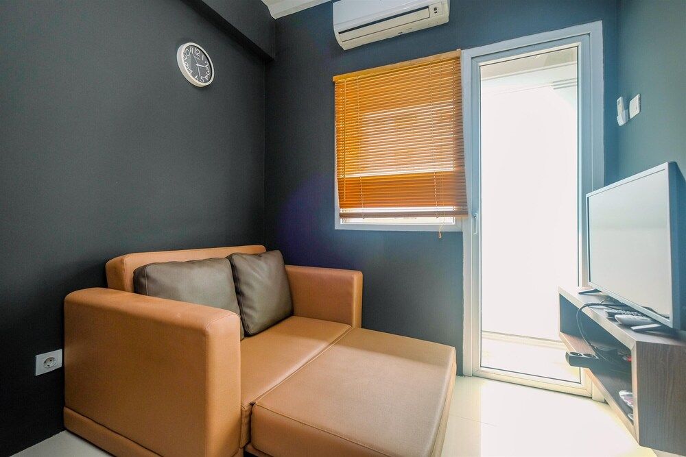 undefined Comfort 1BR with Study Room Green Pramuka Apartment 9