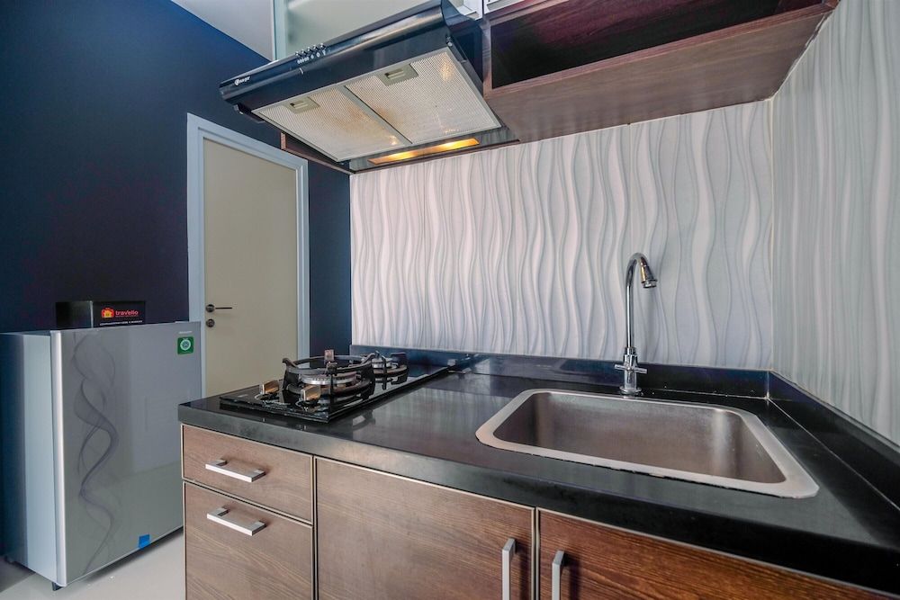 Comfort 1BR with Study Room Green Pramuka Apartment Apartment, Non Smoking, Kitchenette 10