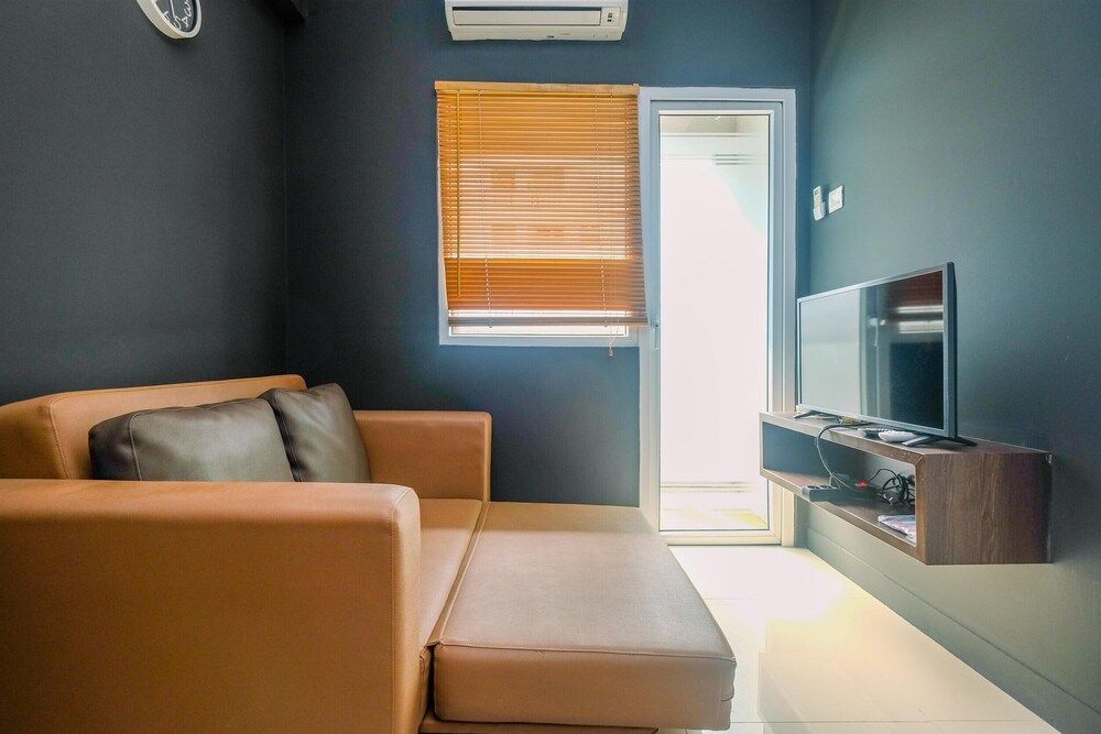 Comfort 1BR with Study Room Green Pramuka Apartment Apartment, Non Smoking, Kitchenette 11