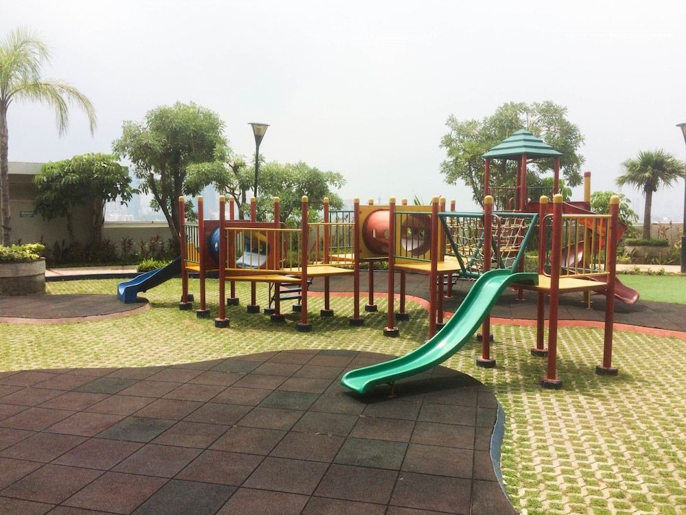 undefined Comfy and Modern 2BR Seasons City Apartment with City View 2