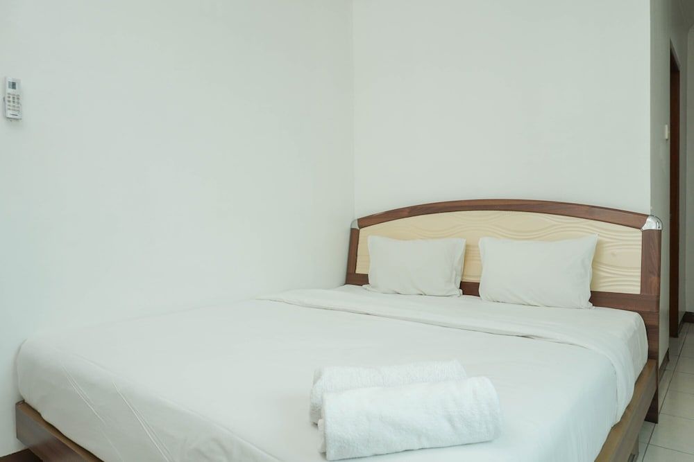 undefined Spacious and Good 3BR Pangeran Jayakarta Apartment 10