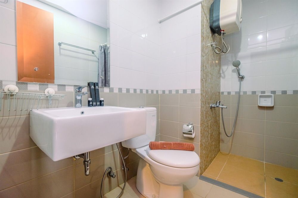 Gorgeous 1BR Apartment Royal Olive Residence Room 13