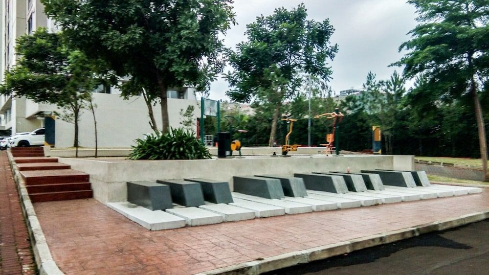 undefined Roomy Studio Room Bintaro Park View Apartment 2