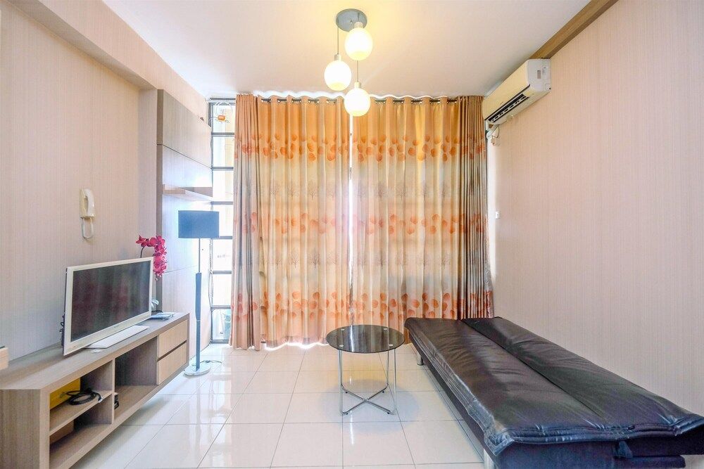 Spacious and Comfortable @ 1BR Salemba Residence Apartment Room 6