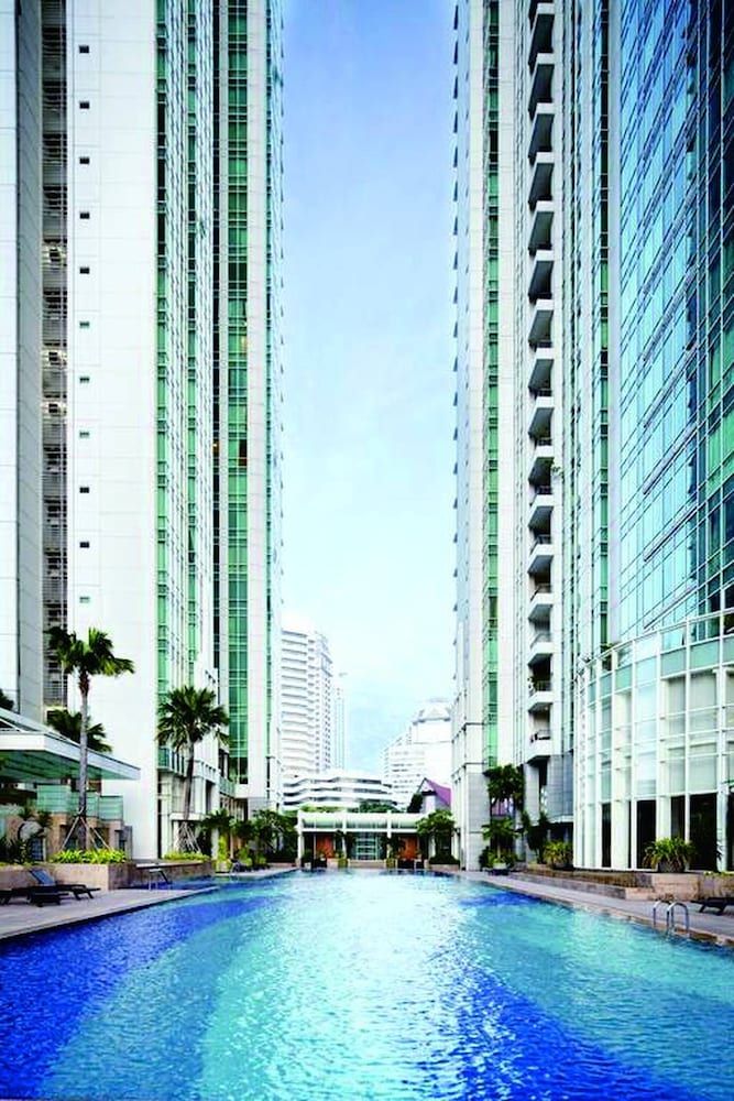 undefined Three Bedroom Apartments Fraser Residence Sudirman