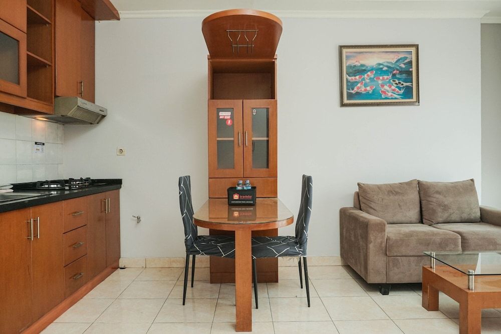 undefined Comfy 2BR Apartment at City Home MOI Kelapa Gading 10