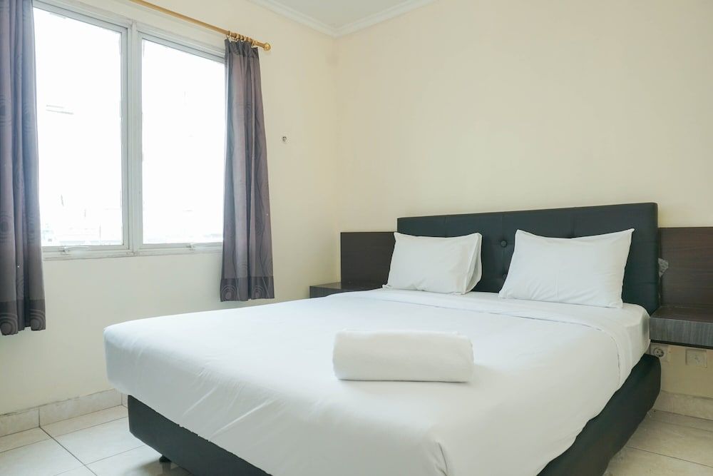 undefined Strategic for 4 Pax 2BR City Home Apartment near MOI