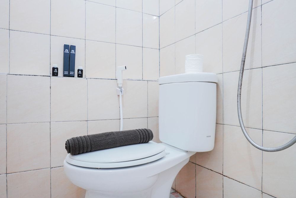 Nice and Spacious 2BR Green Pramuka City Apartment Room 11