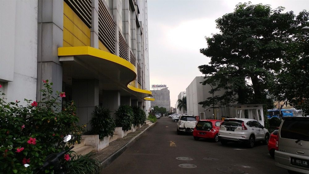 undefined Comfortable 2BR at Menteng Square Apartment 3