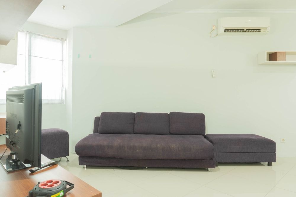 Spacious and Homey 2BR Green Central City Apartment Room 13