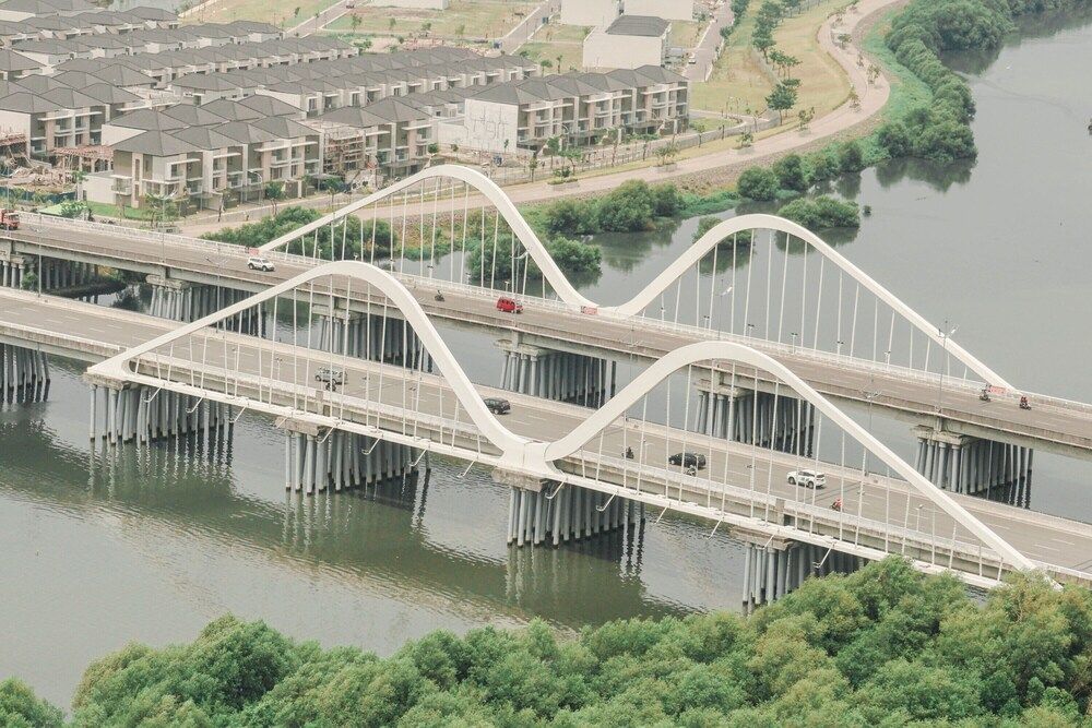 undefined Luxury and Cozy Studio at Gold Coast Apartment