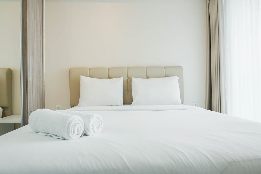 undefined Luxury and Cozy Studio at Gold Coast Apartment 9