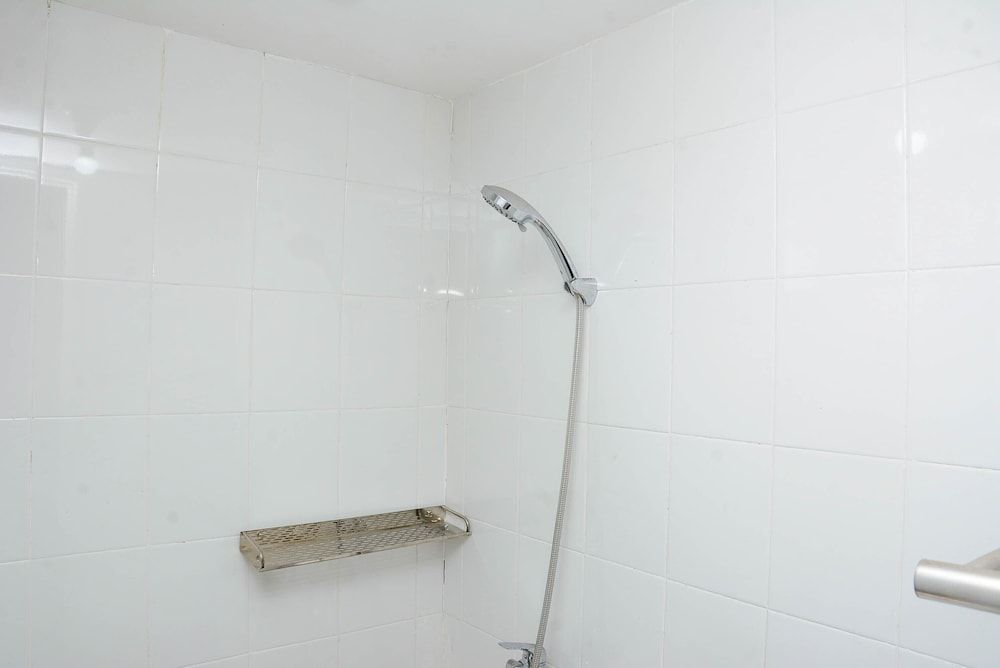 Cozy Stay 2BR Bassura City Apartment near Mall Room 16