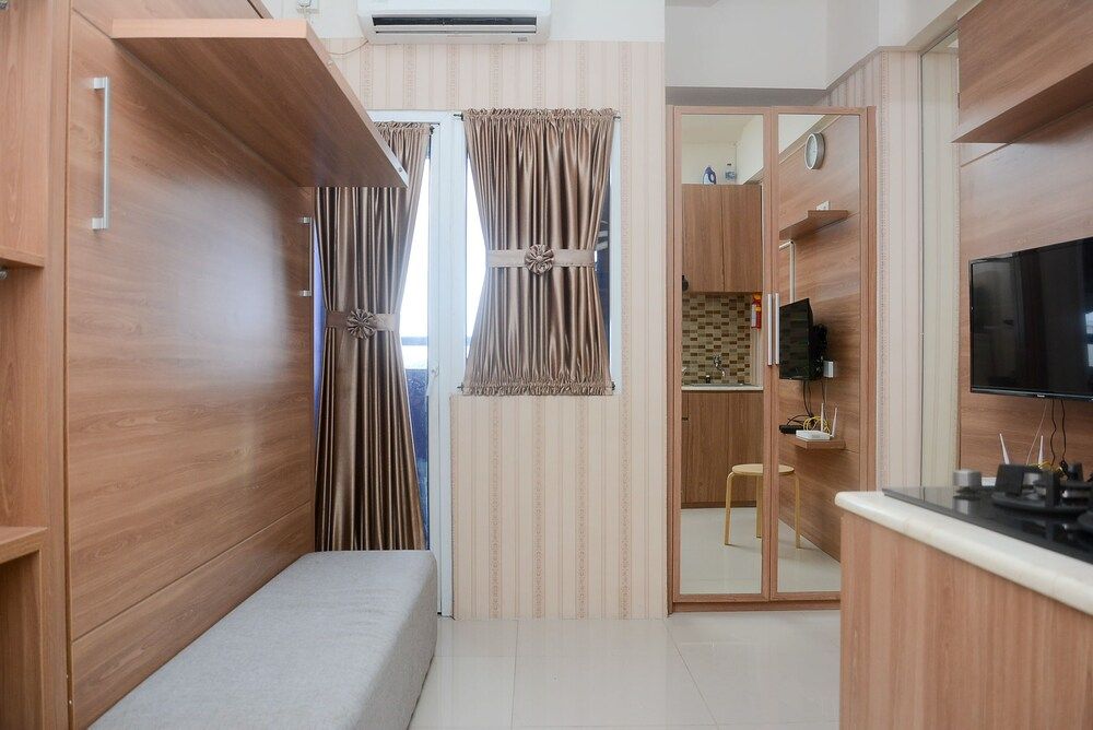 undefined Functional Studio Green Pramuka Apartment near Shopping Center 3