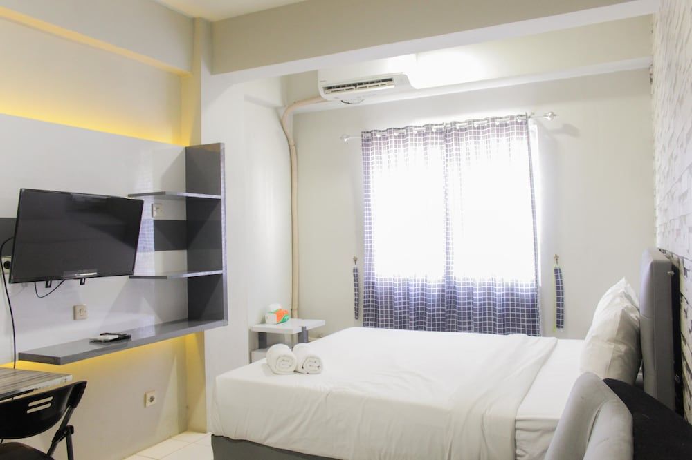 Nice and Cozy Studio City Park Apartment Room 10