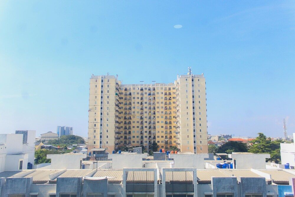 undefined Nice and Cozy Studio City Park Apartment 2