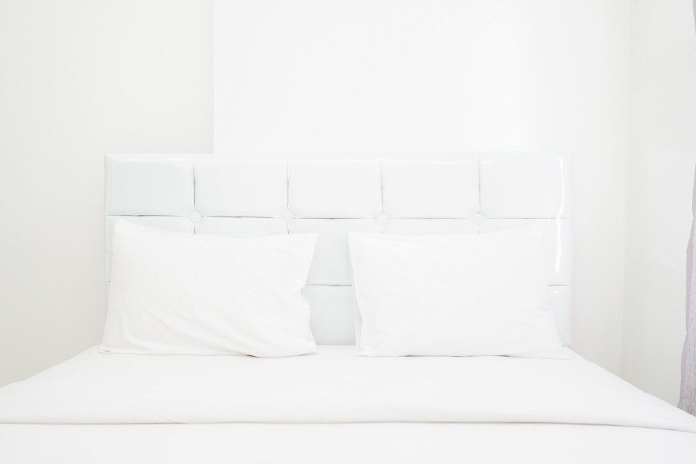 undefined Comfortable 1BR Apartment at Vittoria Residence 8