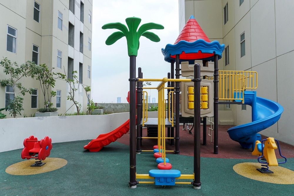 undefined Comfortable 1BR Apartment at Vittoria Residence 3