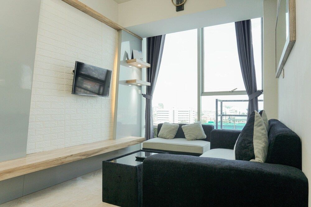 Fully Furnished with Comfortable Design 2BR Harco Mangga Besar Apartment Room 15