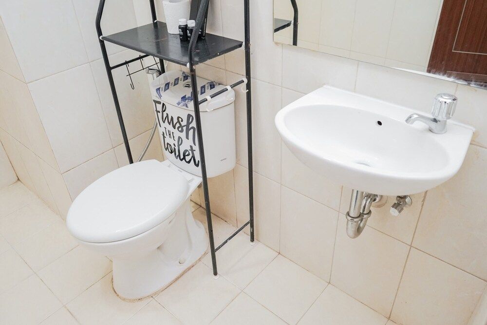 Homey 2BR Apartment Vittoria Residence Room 11