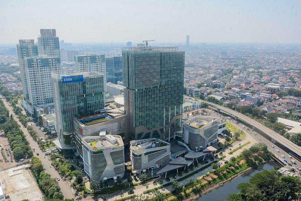 undefined Comfort with City View Studio Tifolia Apartment 2