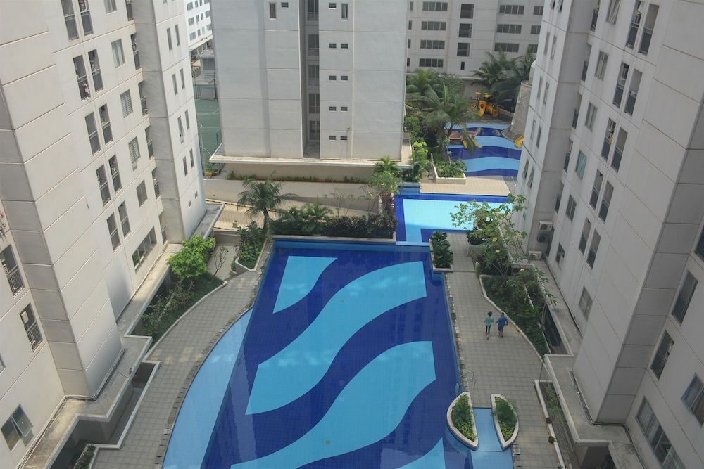 undefined Strategic And Comfortable 1Br At Bassura City Apartment
