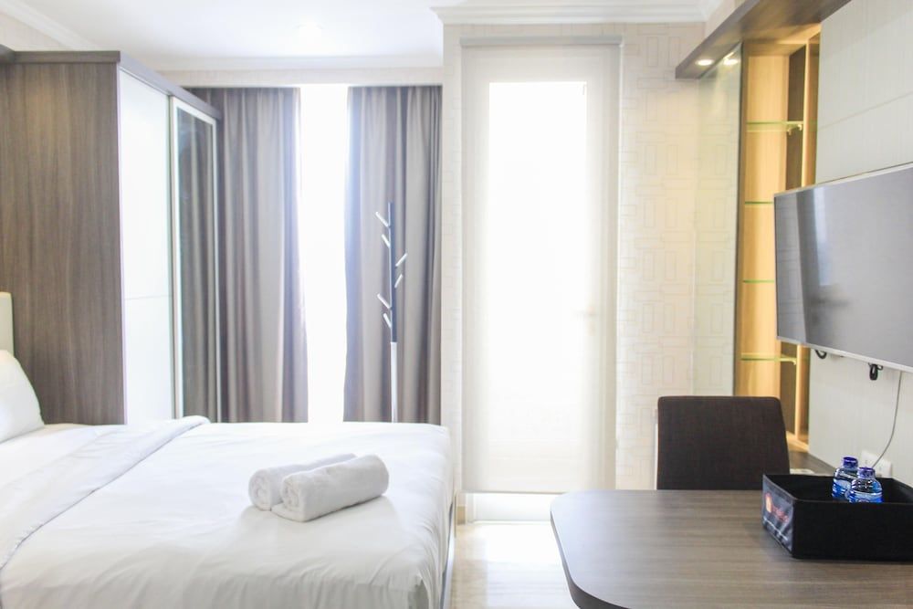 undefined Nice And Fancy Studio Room At Menteng Park Apartment 7