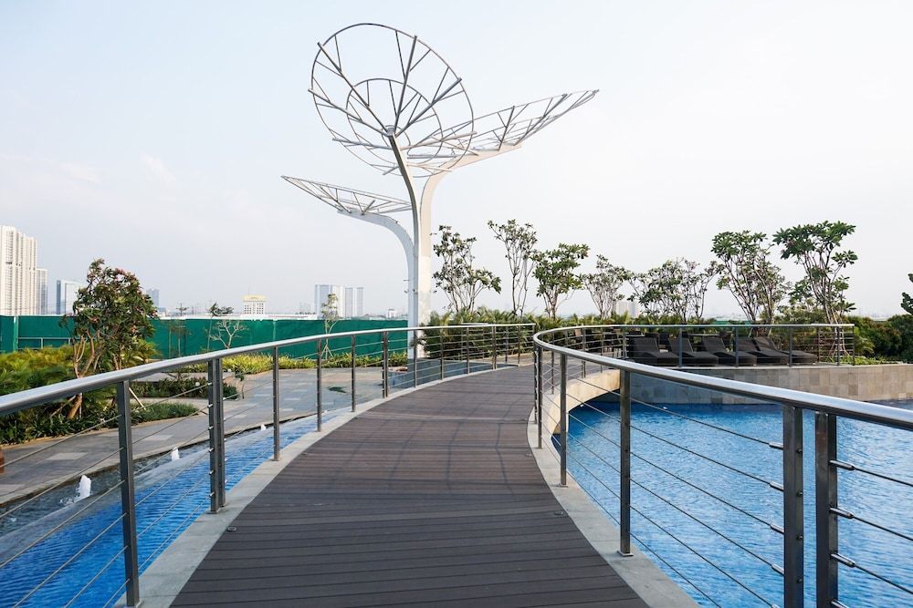 undefined Gorgeous And Cozy Studio At West Vista Apartment 6