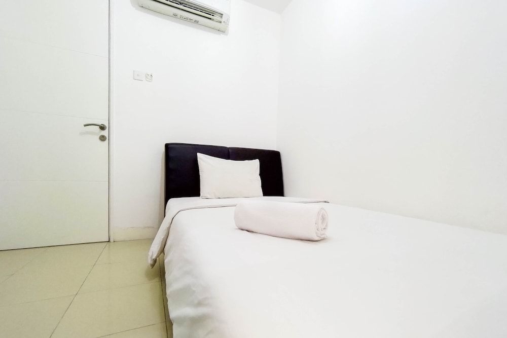 undefined Scenic 2Br With City View At Bassura City Apartment 7