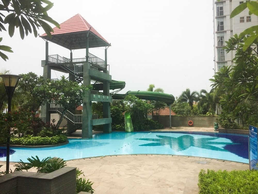 undefined Cozy Living 2BR at Seasons City Apartment near Mall 4