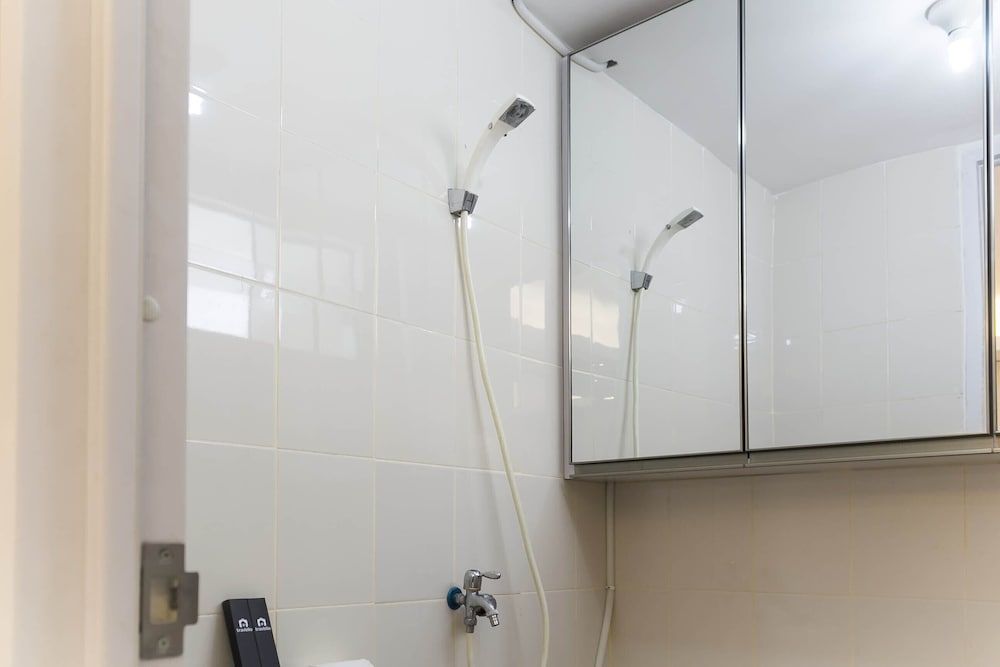 Nice and Comfy 2BR Bassura City Apartment near Mall Room 10