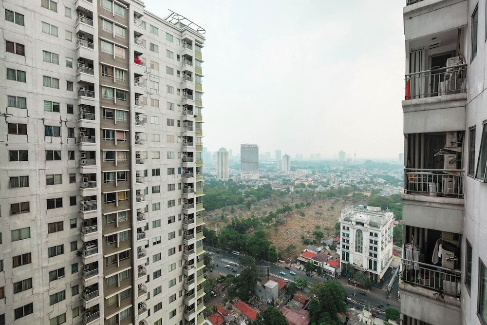 undefined Relaxing 2BR at Sudirman Park Apartment 3