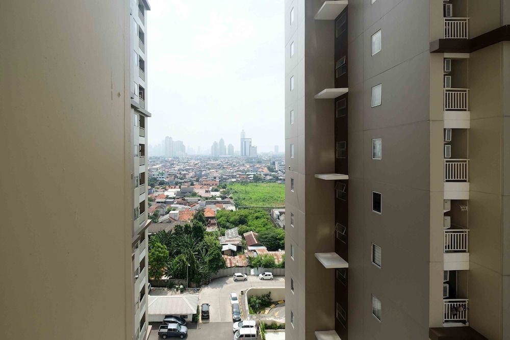 undefined Comfort and Simple 2BR at Pakubuwono Terrace Apartment 4