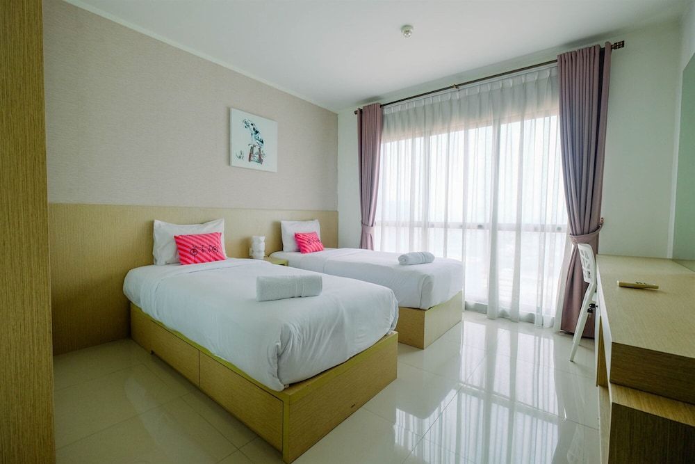 undefined Cozy 2BR Apartment with Sofa Bed at Tamansari Semanggi 9